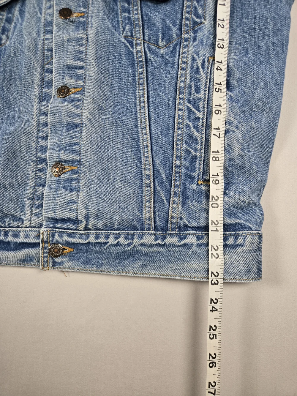 Vintage Levi's 70507 Made in USA Denim Trucker Vest Size Medium Excell Condition - Picture 12 of 12